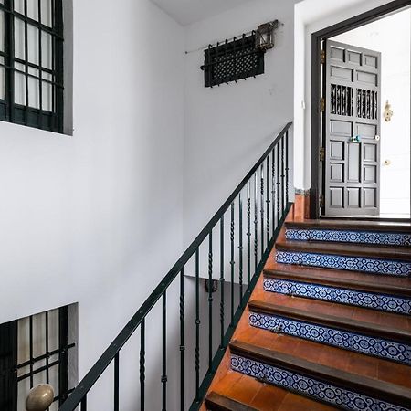 Historic Building Cathedral Apartment Севиля Екстериор снимка